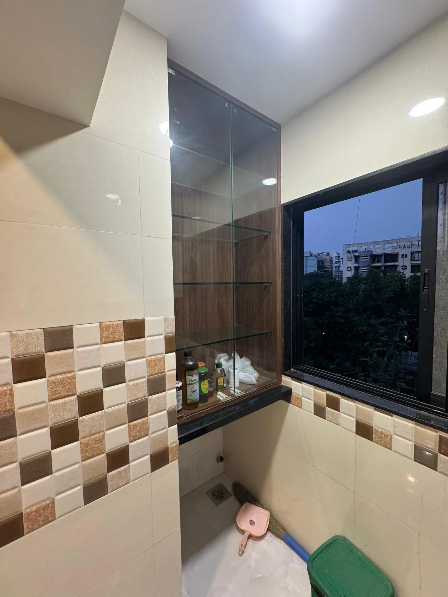 Krishna Kunj — Vile Parle East (4)